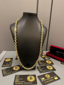 CADEADO 8MM BANHADA A OURO 18K INVERNIZADA GANHA OUTRA DE BRINDE