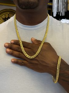 Cordão + pulseira grumet 10mm banhado a ouro 18k