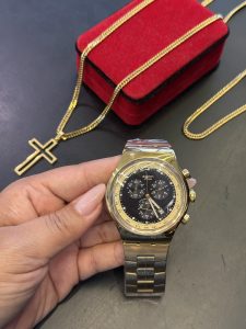 Swatch 100% funcional interna preta
