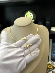 Cordão Tijolinho 4mm com Pingente Cruz Banhado a Ouro 18