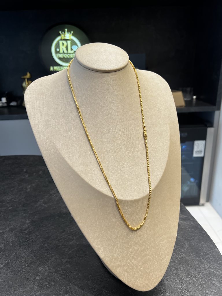 Fininhas na promoção Banhada a Ouro 18k// 1 por 120,00 2 por 150,00 3 por 200,00