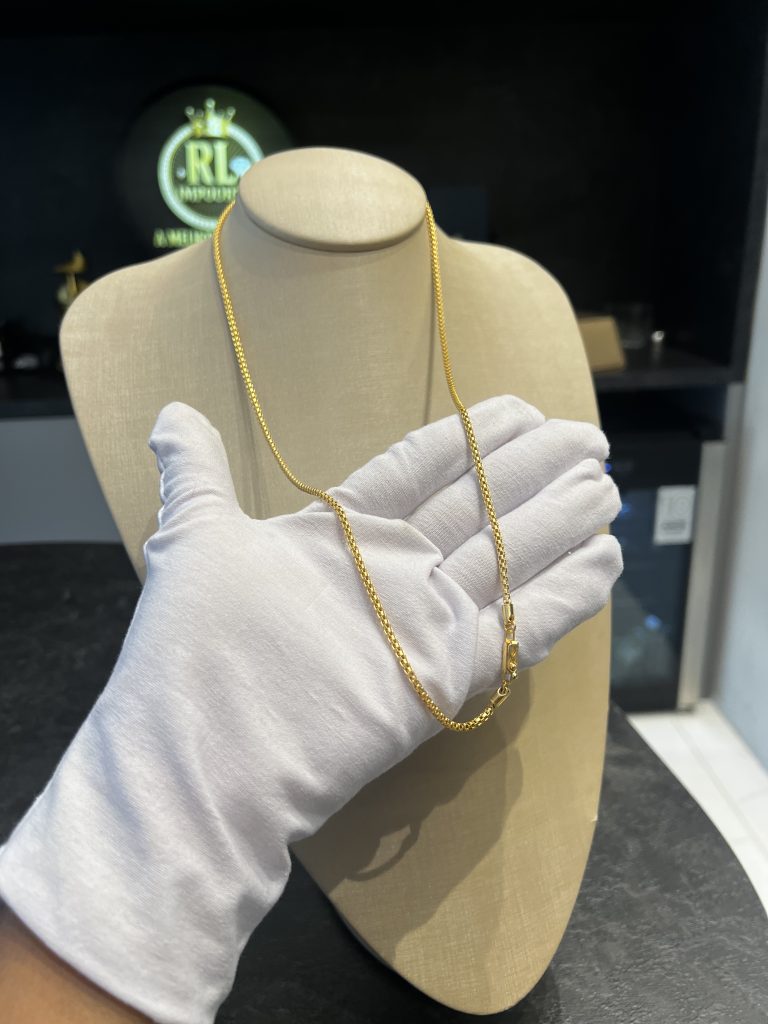 Fininhas na promoção Banhada a Ouro 18k// 1 por 120,00 2 por 150,00 3 por 200,00