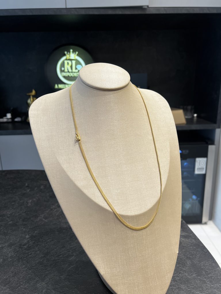 Fininhas na promoção Banhada a Ouro 18k// 1 por 120,00 2 por 150,00 3 por 200,00