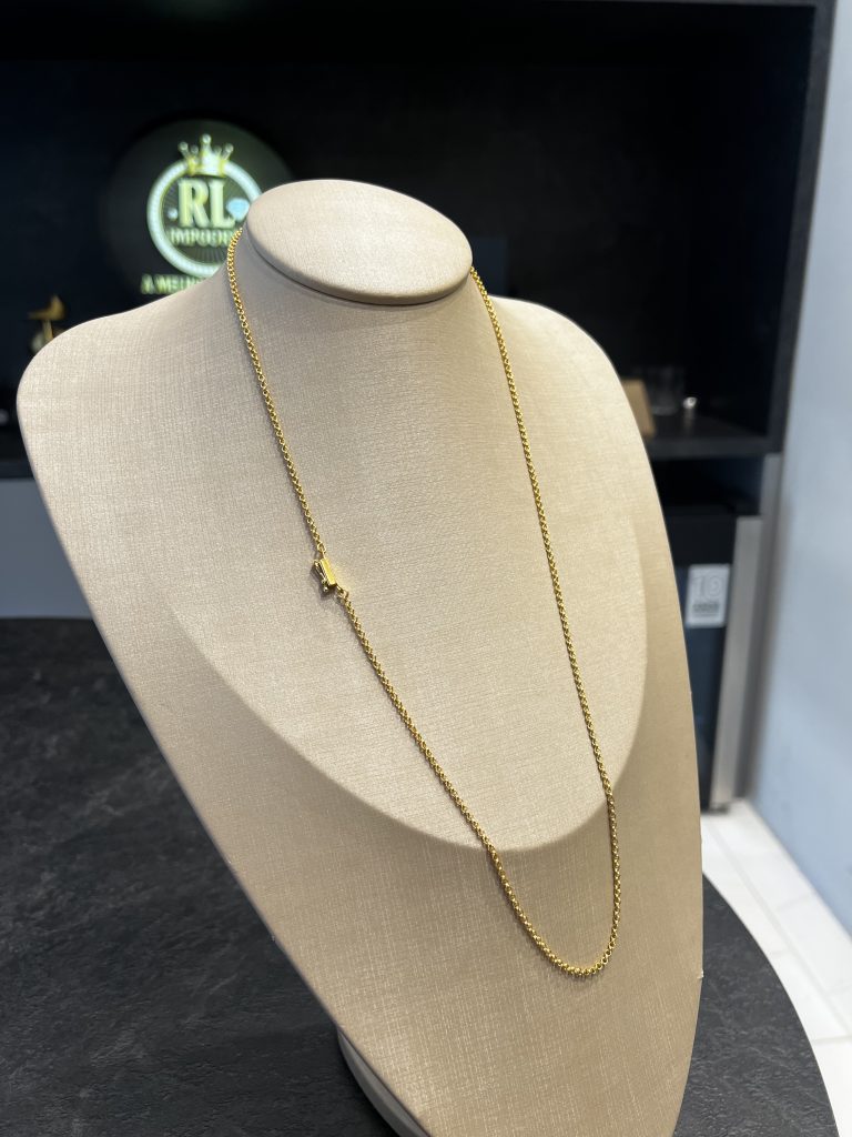 Fininhas na promoção Banhada a Ouro 18k// 1 por 120,00 2 por 150,00 3 por 200,00