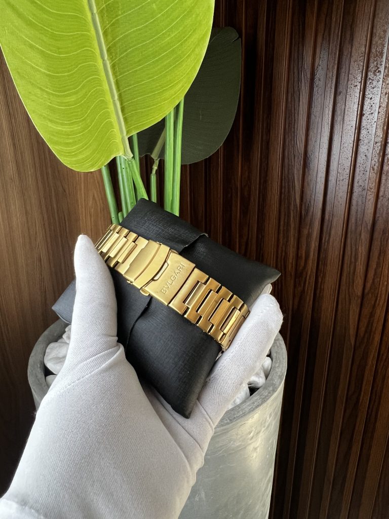 Relógio Octor Dourado Interno Dourado