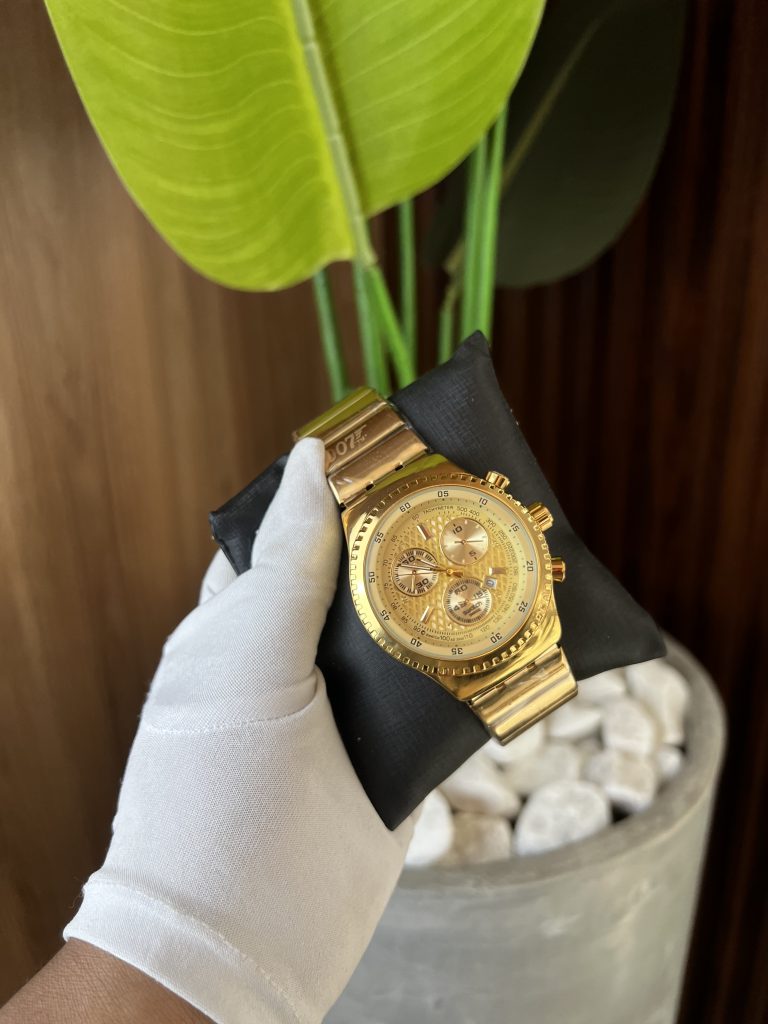 Relógio Swatch 007 Dourado