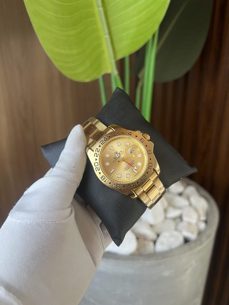 Relógio Rolex Oyster Dourado