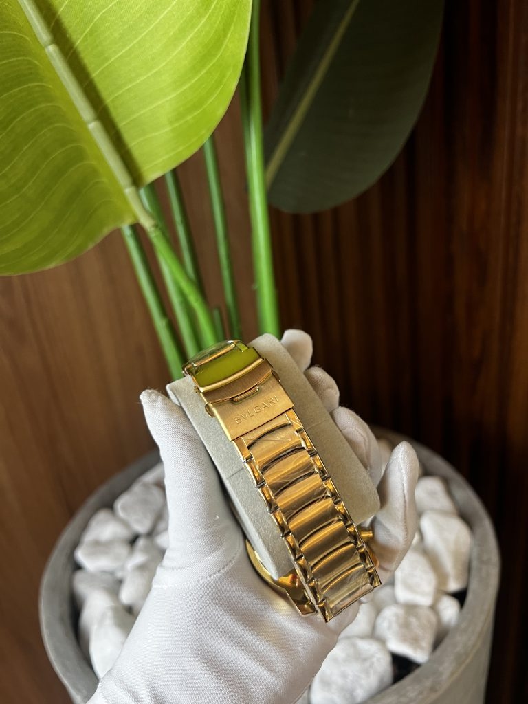 Relógio Bvlgari Dourado Interno Maquinário Azul