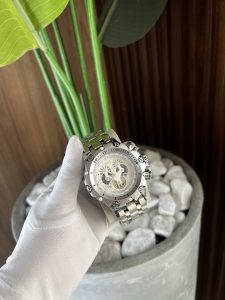 Relógio Invicta Venom Hibrid Prata Interna Maquinário Importado Branca