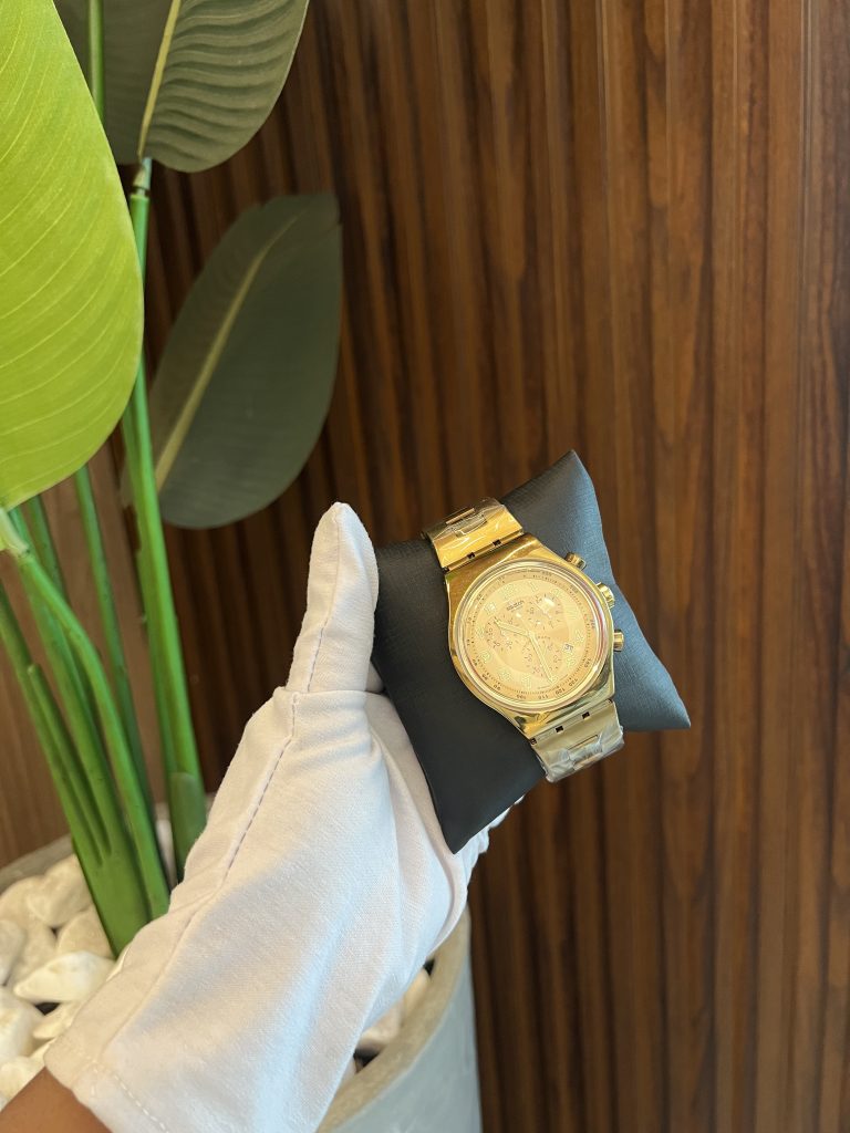 Relógio Swatch Caramelo